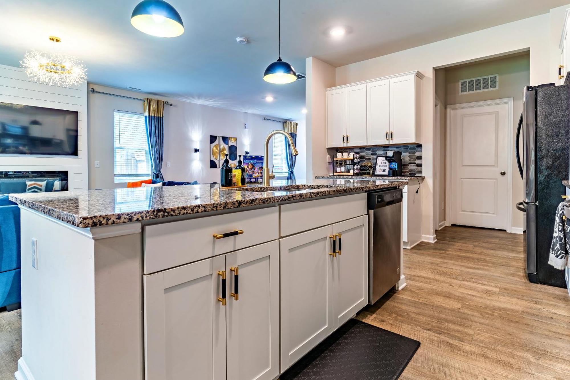 Вилла Raleigh Luxe Family Retreat- 15 Min To Downtown, Kids Gear, Fast Wifi For Wfh, Ev & Pet Friendly Экстерьер фото